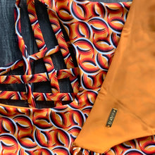 Load image into Gallery viewer, zanzibar retro sport top + bottom